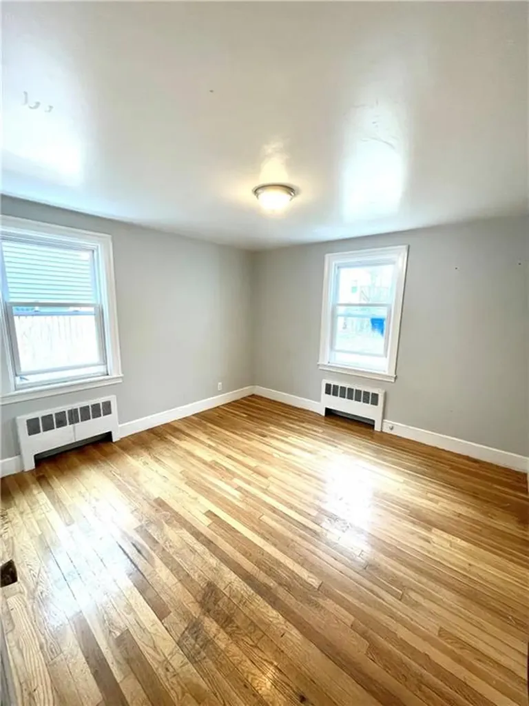 8 Crandall Street Providence RI 02908