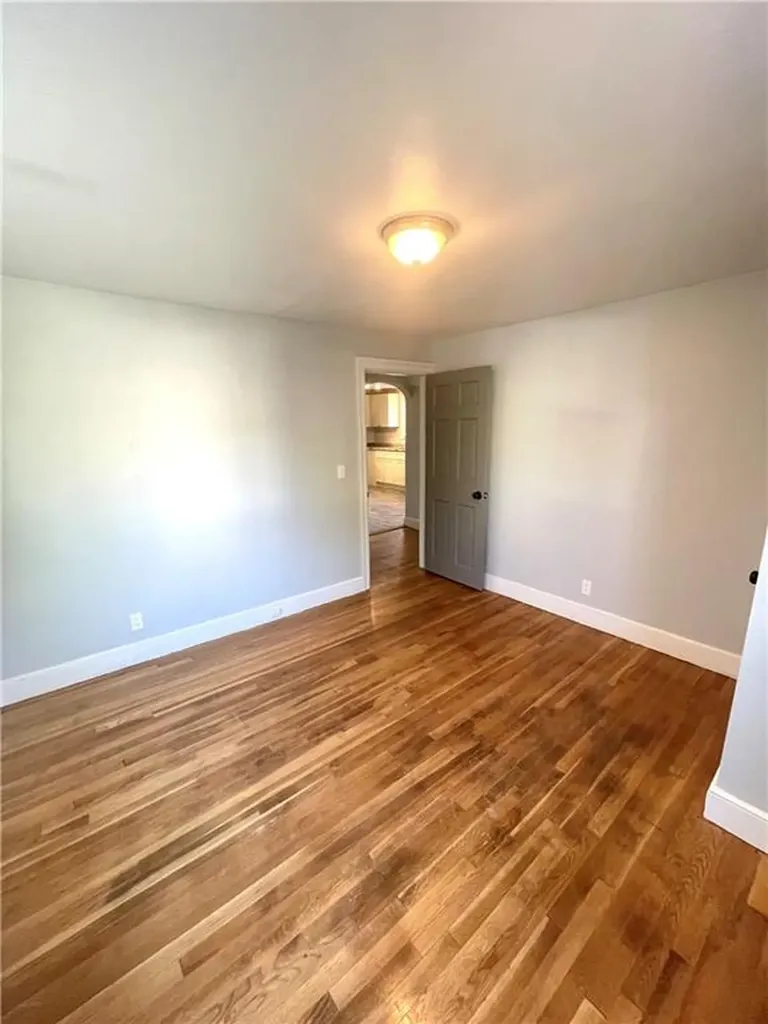 8 Crandall Street Providence RI 02908