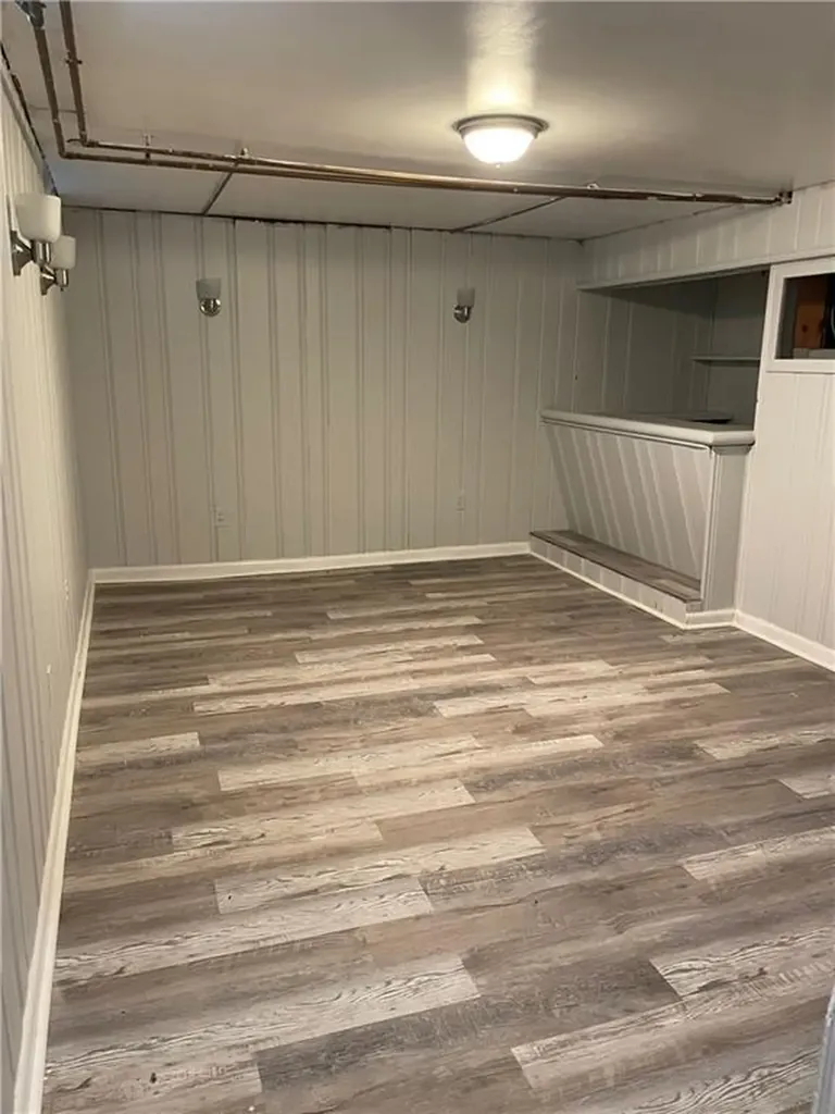 8 Crandall Street Providence RI 02908
