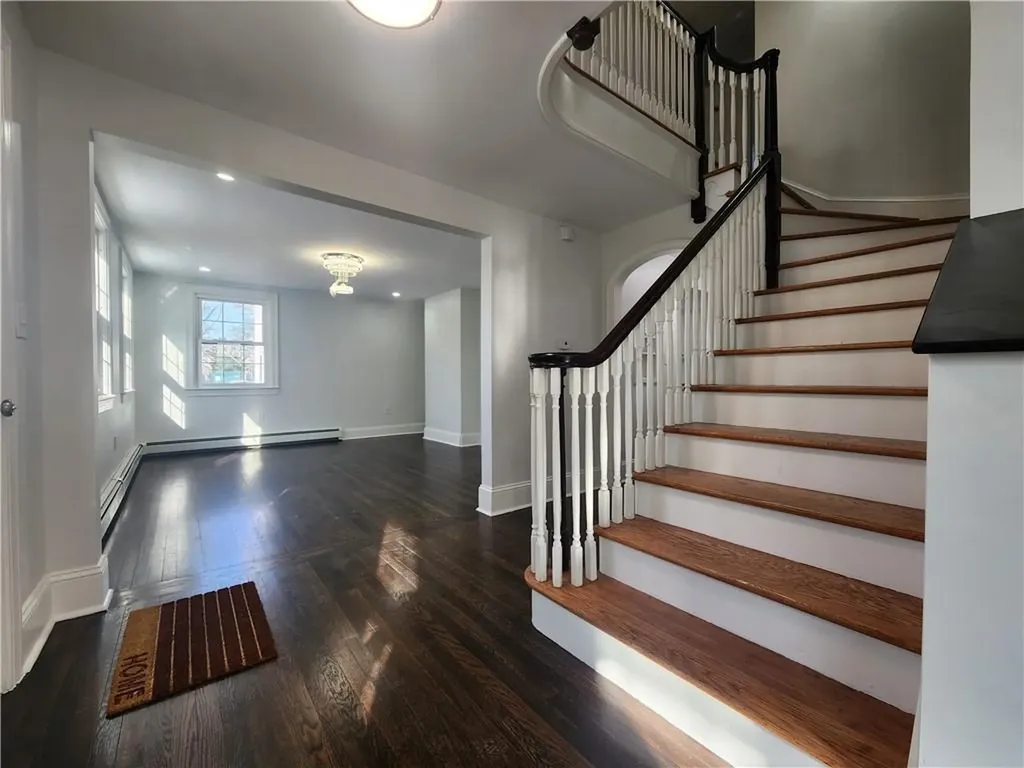 599 Harris Avenue Woonsocket RI 02895