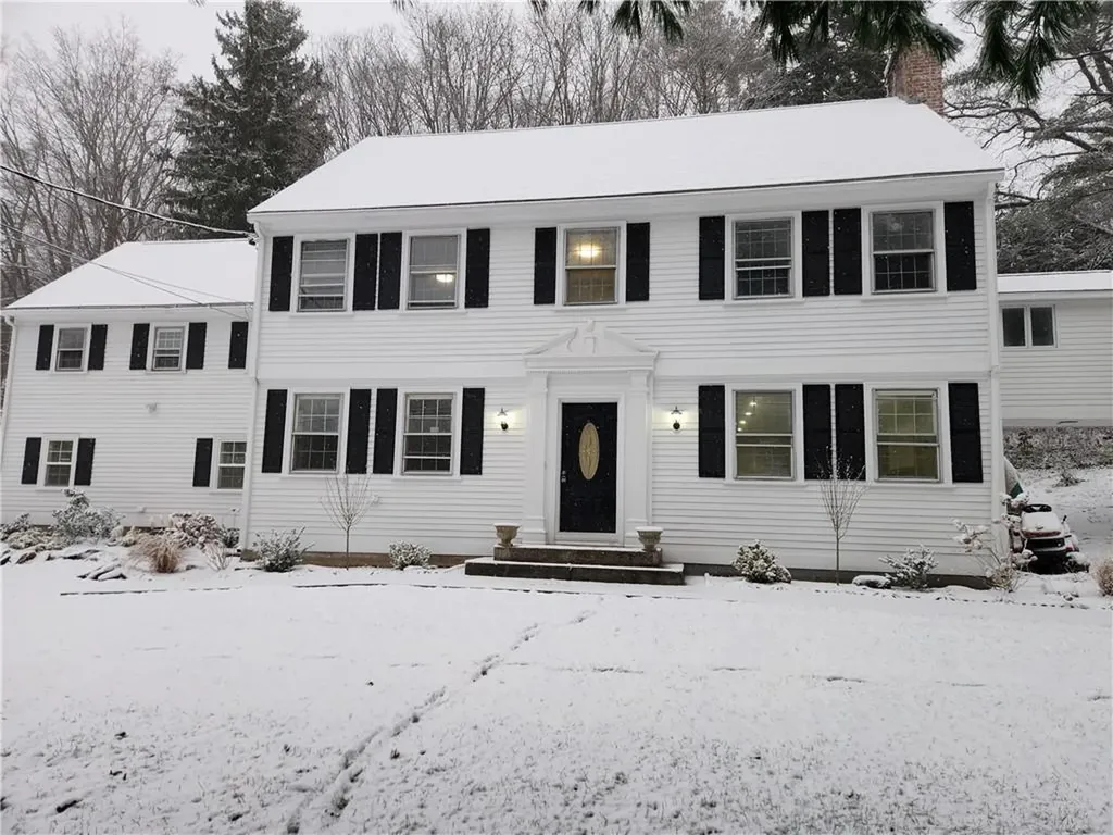 599 Harris Avenue Woonsocket RI 02895