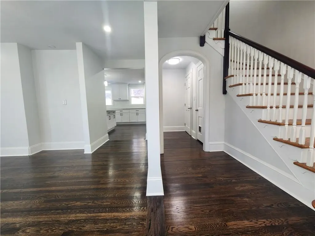 599 Harris Avenue Woonsocket RI 02895