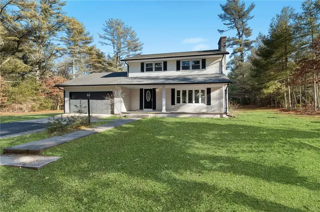307 Old Coach Road Charlestown RI 02813