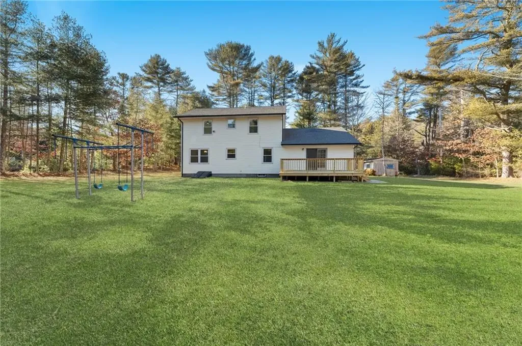 307 Old Coach Road Charlestown RI 02813