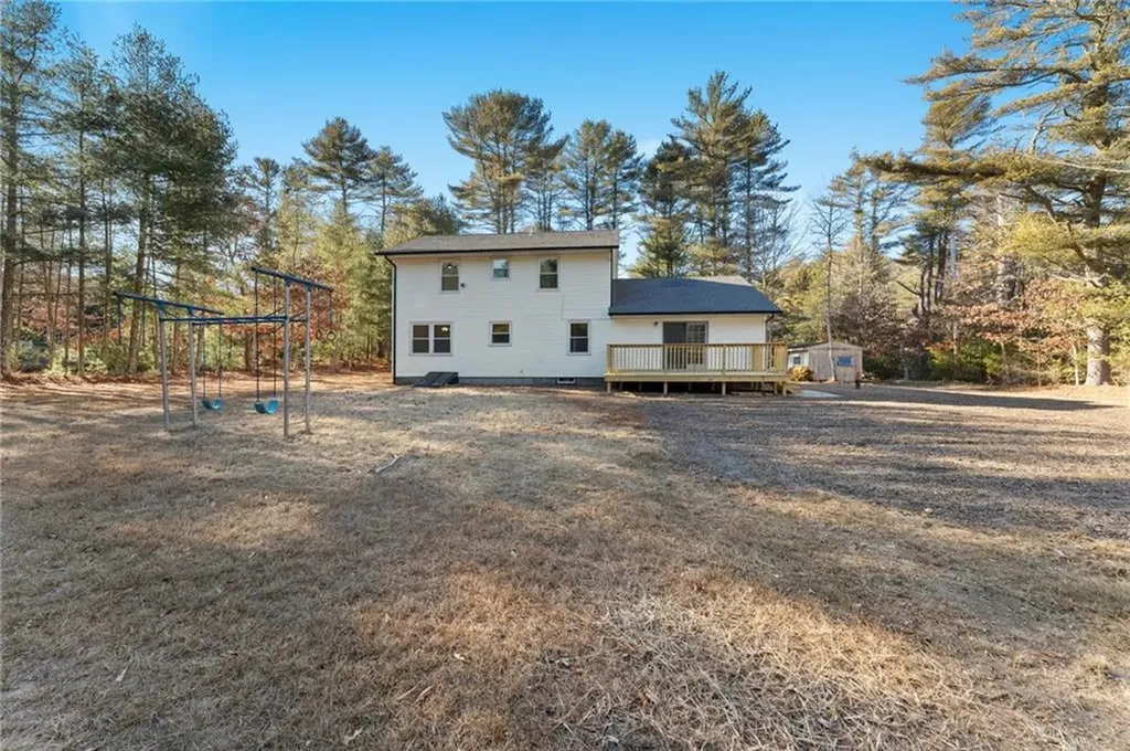 307 Old Coach Road Charlestown RI 02813