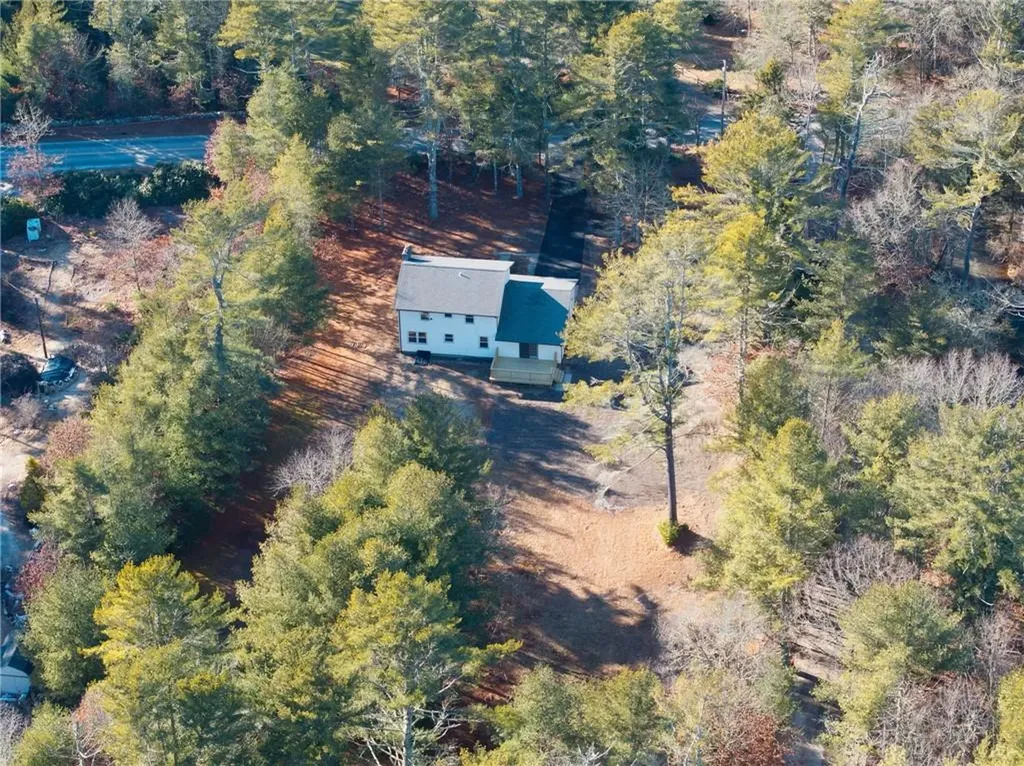 307 Old Coach Road Charlestown RI 02813