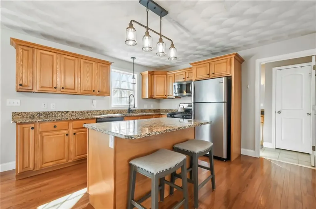 110 Winter Avenue Warwick RI 02889