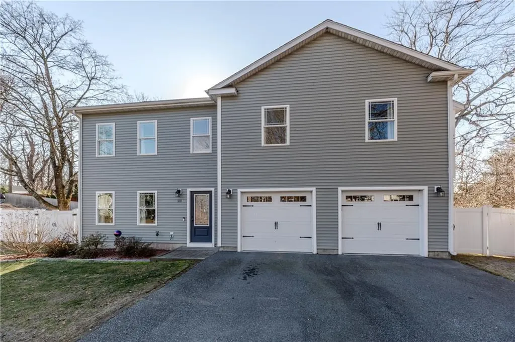 23 Fairhaven Avenue Warwick RI 02889