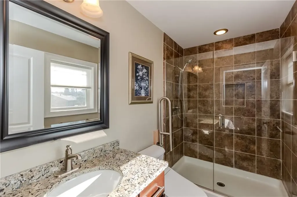 23 Fairhaven Avenue Warwick RI 02889