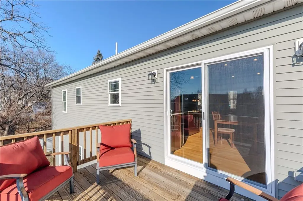 23 Fairhaven Avenue Warwick RI 02889
