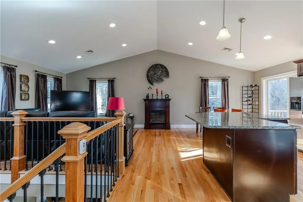 23 Fairhaven Avenue Warwick RI 02889