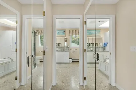 15 Hanley Farm Road Warren RI 02885