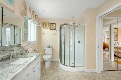 15 Hanley Farm Road Warren RI 02885