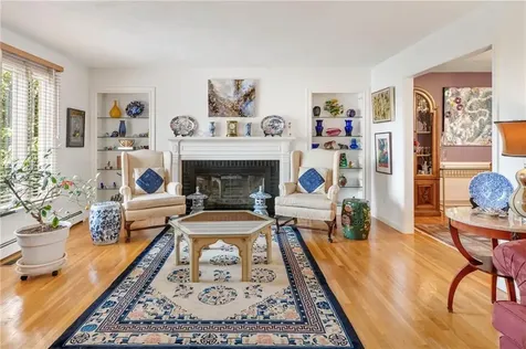 15 Hanley Farm Road Warren RI 02885