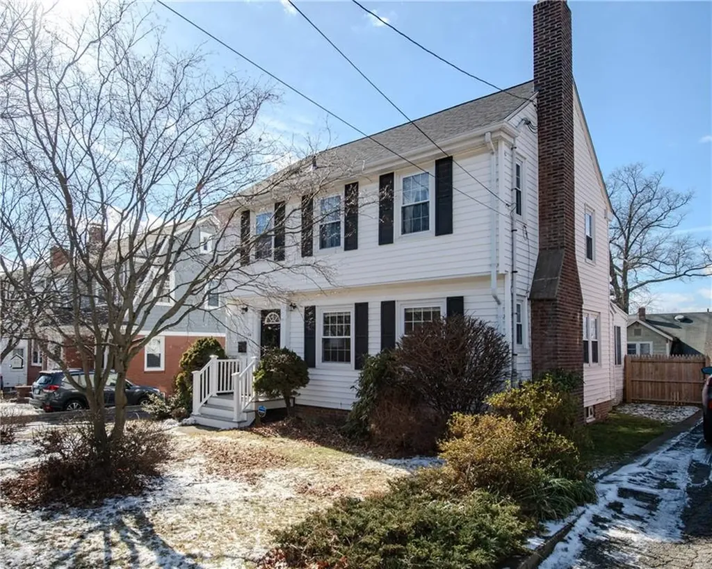 54 Wyndham Avenue Providence RI 02908