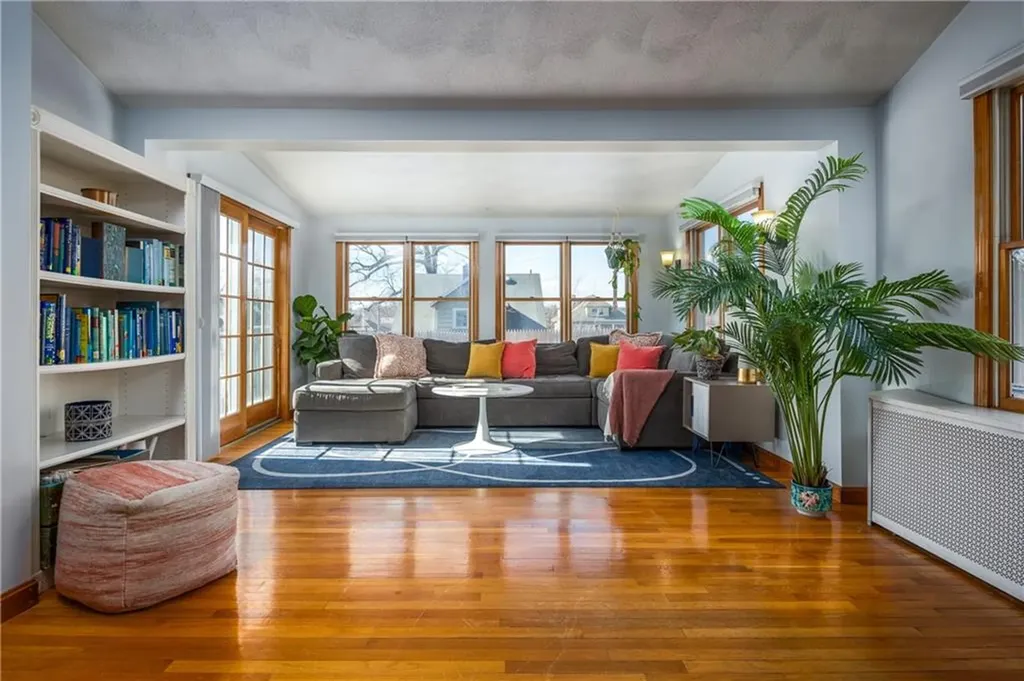 54 Wyndham Avenue Providence RI 02908