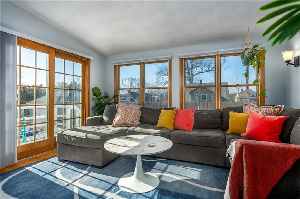 54 Wyndham Avenue Providence RI 02908