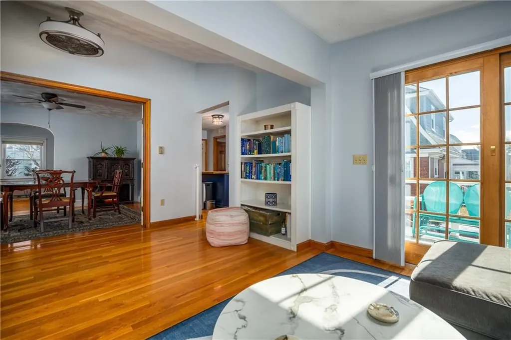 54 Wyndham Avenue Providence RI 02908