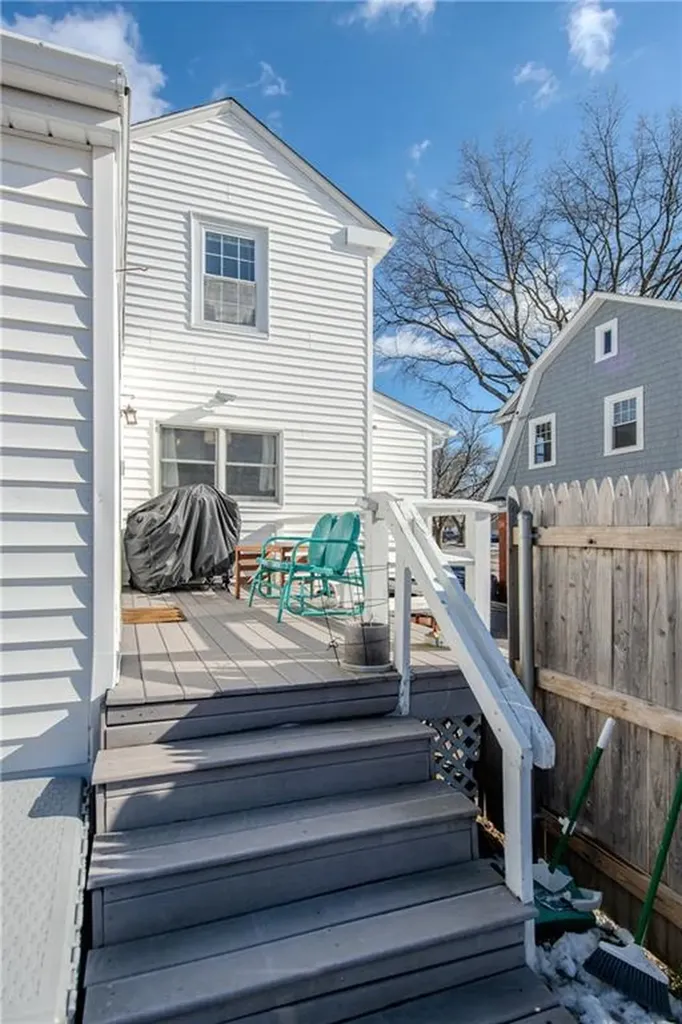 54 Wyndham Avenue Providence RI 02908