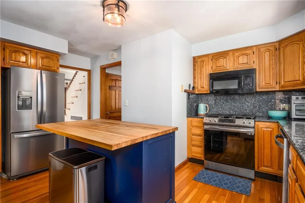 54 Wyndham Avenue Providence RI 02908