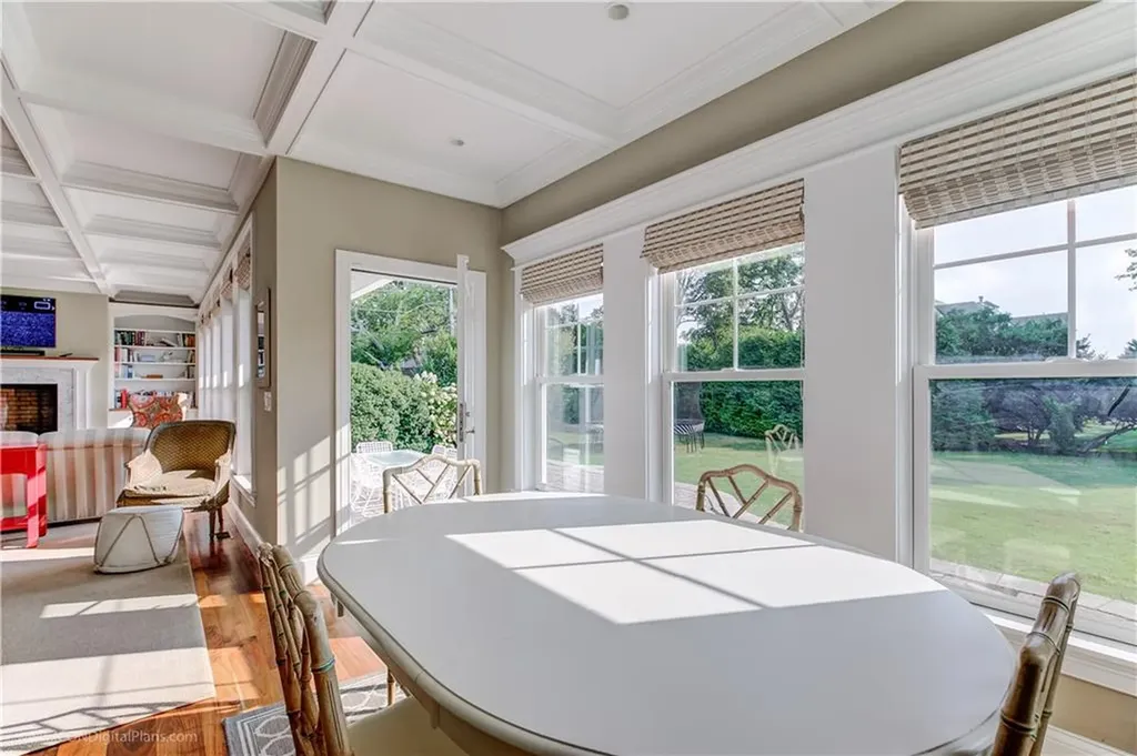 2 Faxon Green Newport RI 02840