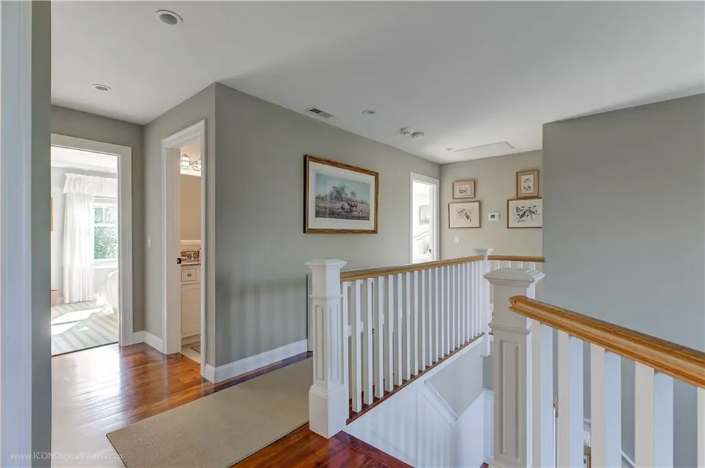 2 Faxon Green Newport RI 02840