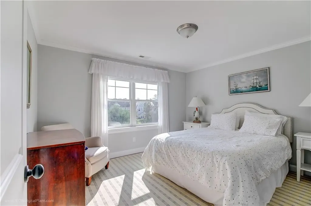 2 Faxon Green Newport RI 02840