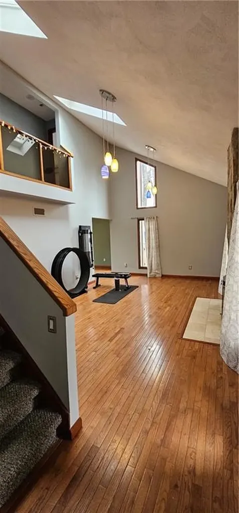 1091 Main Avenue Warwick RI 02886