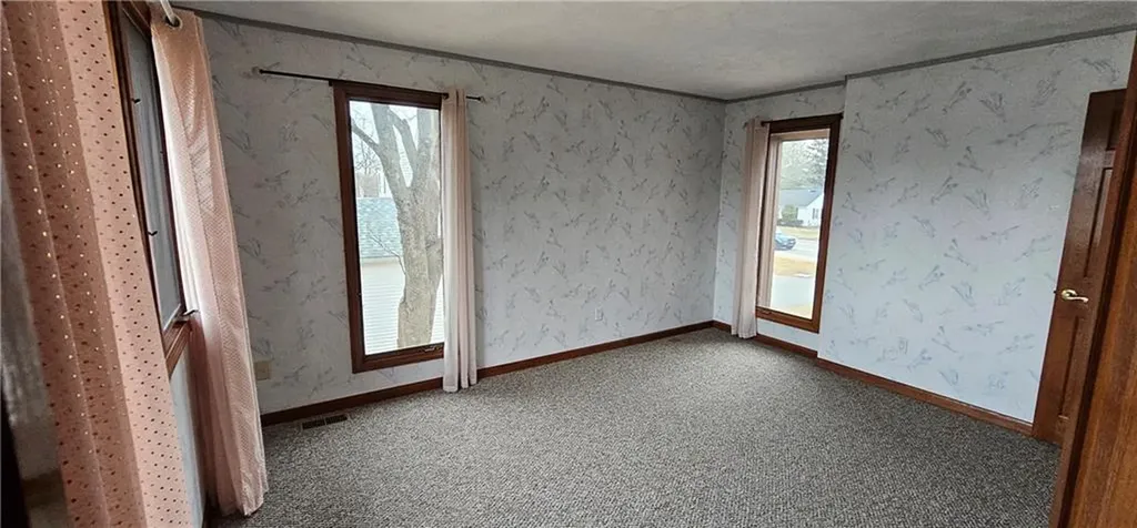 1091 Main Avenue Warwick RI 02886