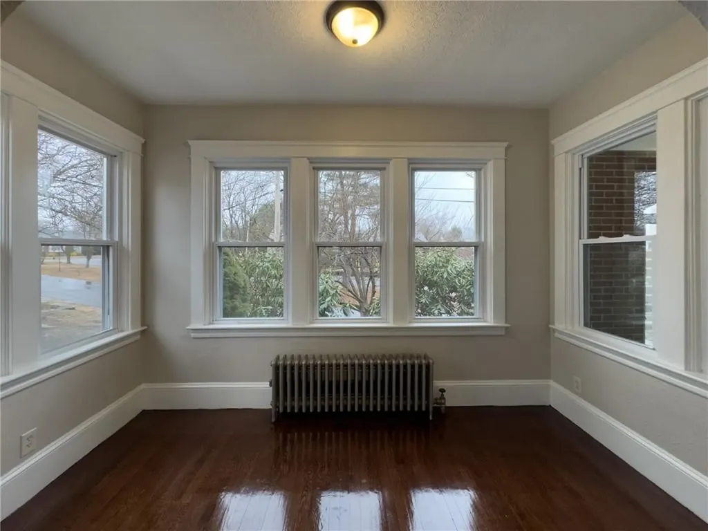 38 Trinity Parkway Providence RI 02908