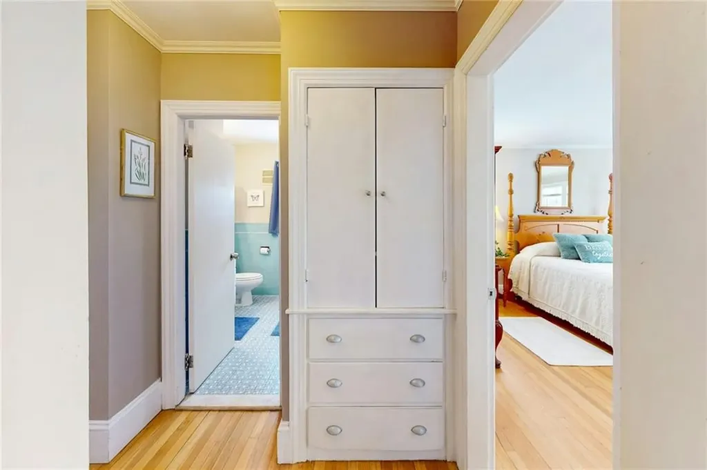 6 Anawan Road Pawtucket RI 02861