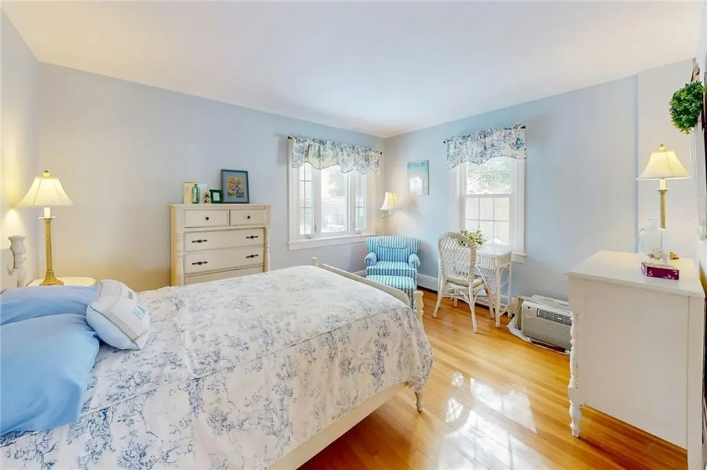 6 Anawan Road Pawtucket RI 02861
