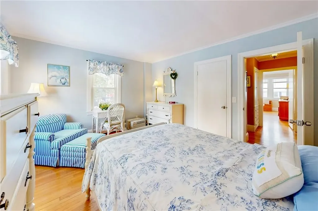 6 Anawan Road Pawtucket RI 02861