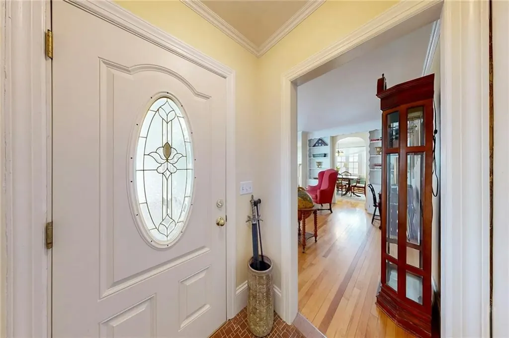 6 Anawan Road Pawtucket RI 02861