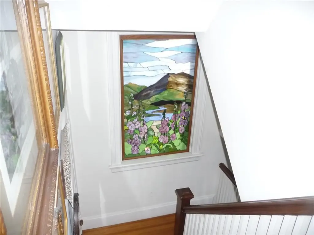 15 Kensington Road Cranston RI 02905