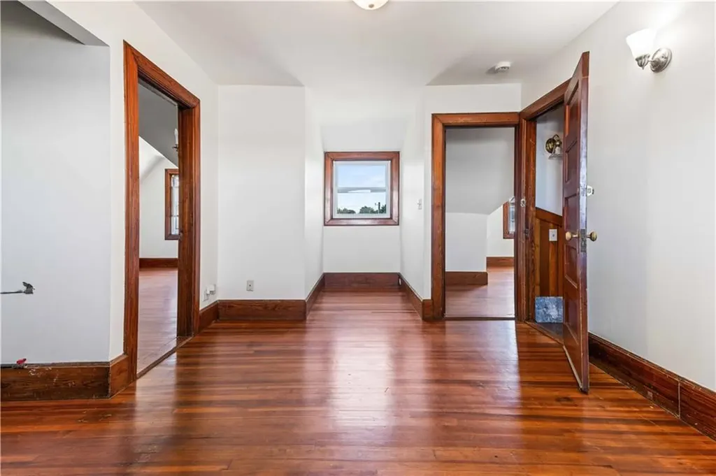 22 Selkirk Road Cranston RI 02905