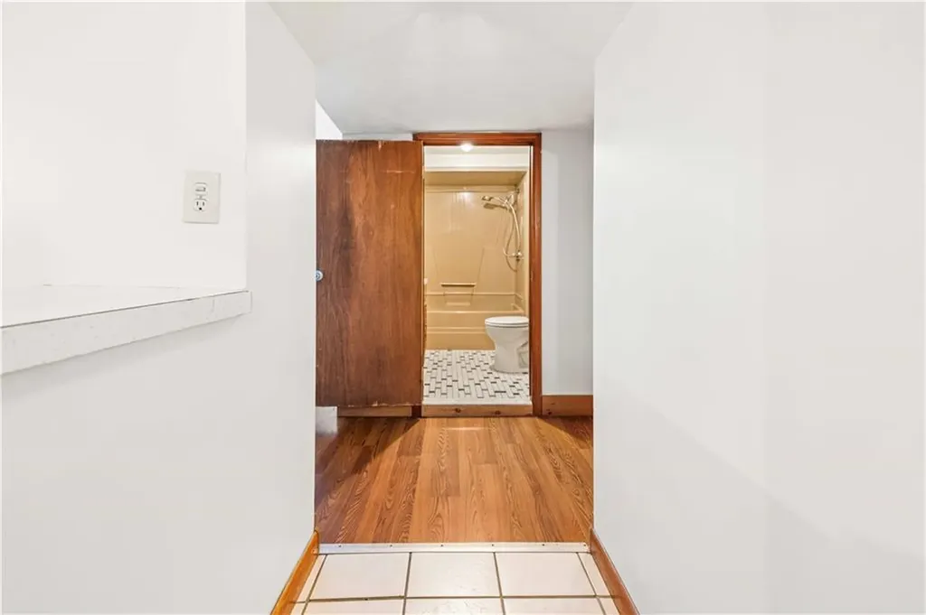 22 Selkirk Road Cranston RI 02905