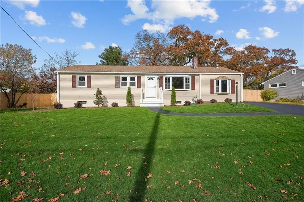 125 Hornet Road North Kingstown RI 02852