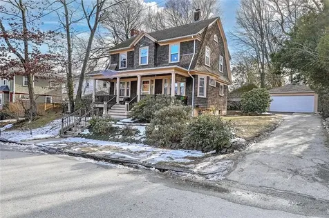 153 Bayard Street Providence RI 02906