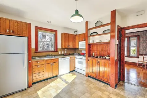 153 Bayard Street Providence RI 02906