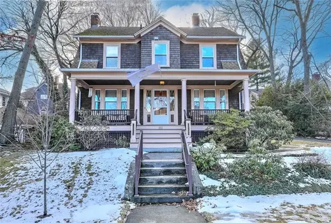 153 Bayard Street Providence RI 02906