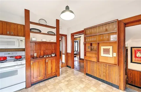 153 Bayard Street Providence RI 02906