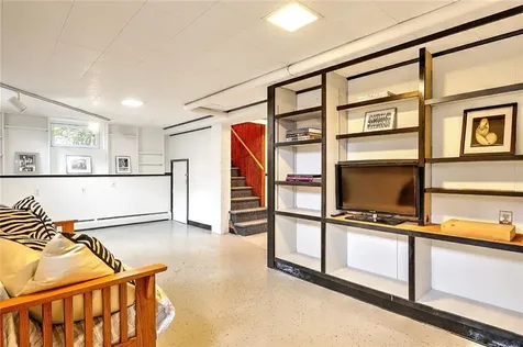 153 Bayard Street Providence RI 02906