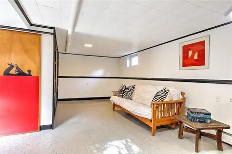 153 Bayard Street Providence RI 02906