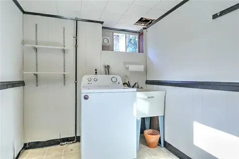 153 Bayard Street Providence RI 02906