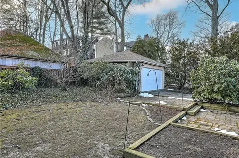 153 Bayard Street Providence RI 02906