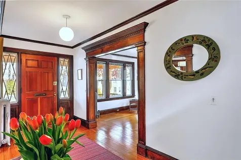 153 Bayard Street Providence RI 02906