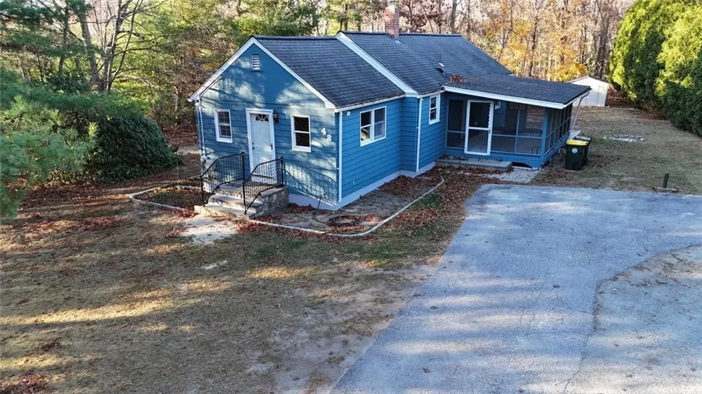 42 Whipple Road Smithfield RI 02917