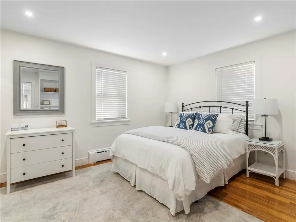 44 Mare Terrace Portsmouth RI 02871