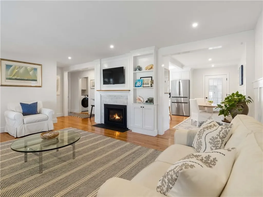 44 Mare Terrace Portsmouth RI 02871